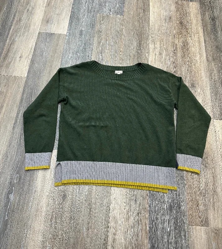 Women's Georgian Wool SweatersSweater By Hem & Thread In Green, Size: M