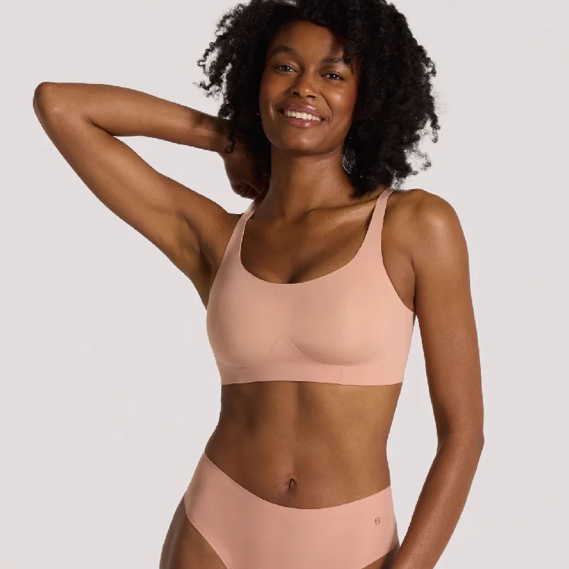 seamless bralette for layeringEvelyn and Bobbie Structured Scoop