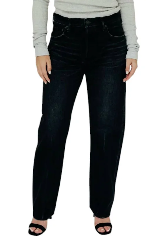 Women's Jodhpurs with U-Shaped CollarMurrieta Wide Straight Jeans In Black