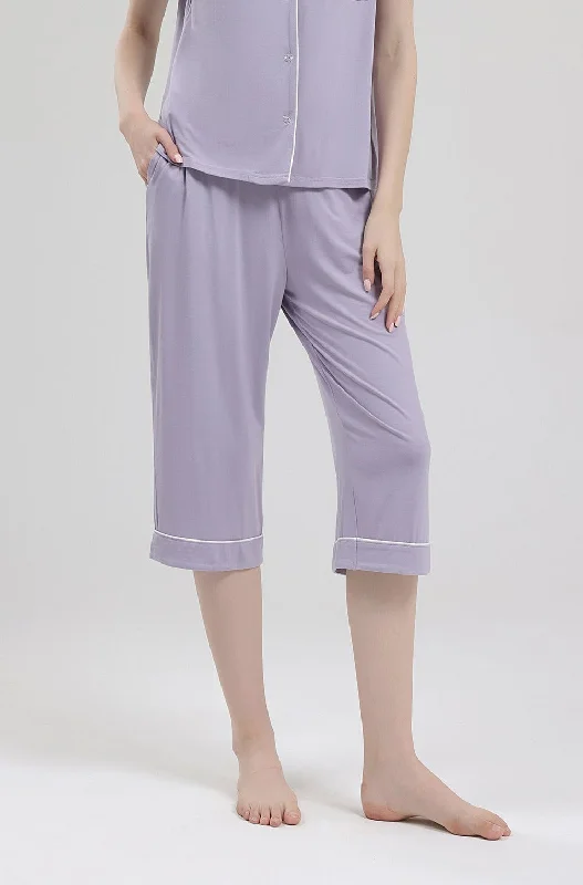 women's pajamas for those who appreciate soft, breathable fabricsSignature Cropped Pyjamas Pants in Lilac Grey