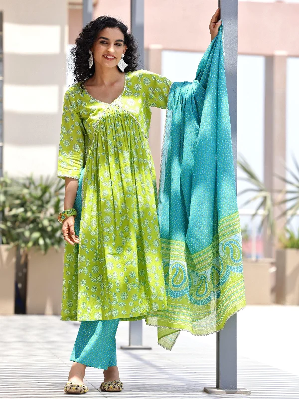 Women's Jumpsuits with Wide LegGreen Printed Cotton A-Line Kurta With Palazzos & Dupatta