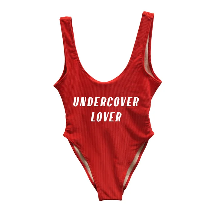 UNDERCOVER LOVER [SWIMSUIT]