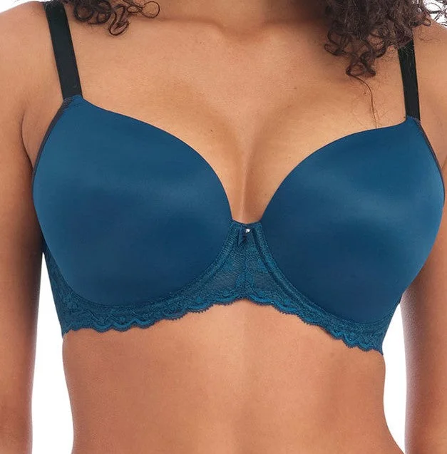 plus-size underwire bra with wide strapsFreya Offbeat Moulded Bra