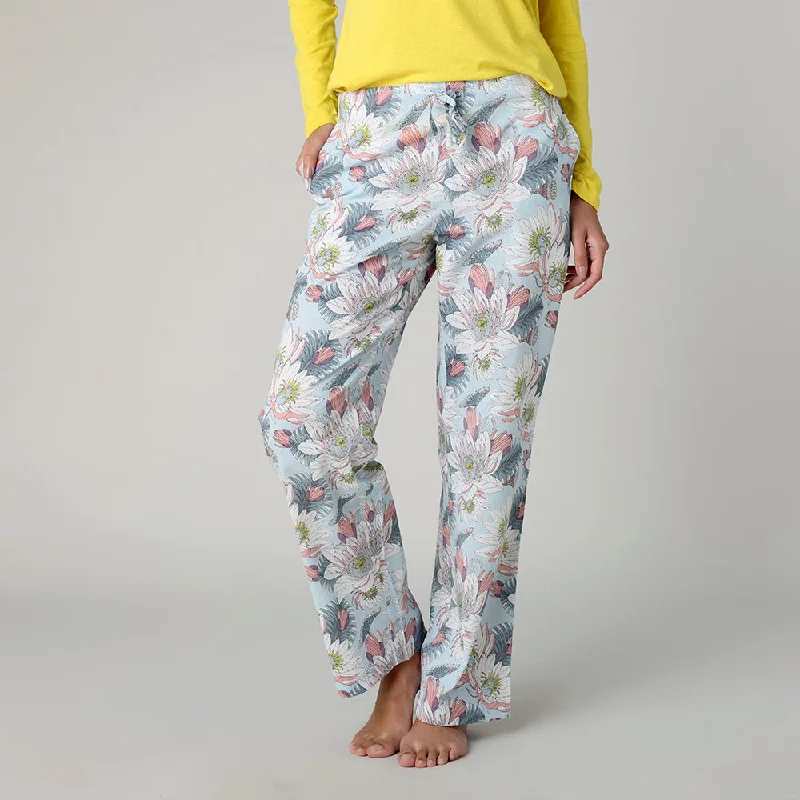 women's pajamas for a cozy night inGwen Pant in a bag