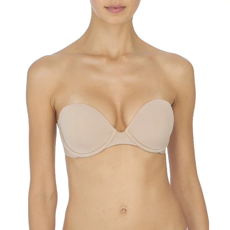 convertible bra with hook-and-eye closureMinimal Plunge Tailored Strapless Bra