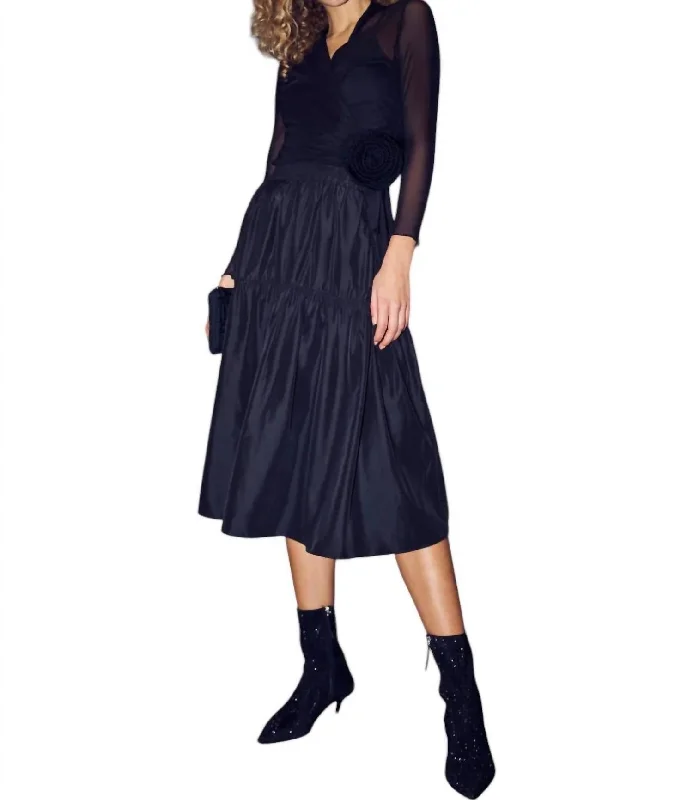 Women's Loose Fit SkirtsVian Skirt In Black