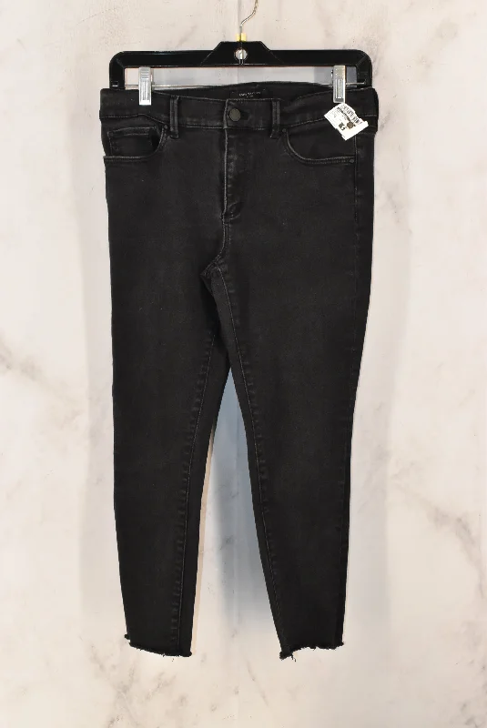 Women's Jodhpurs with Keyhole CollarJeans Skinny By Ann Taylor  Size: 6