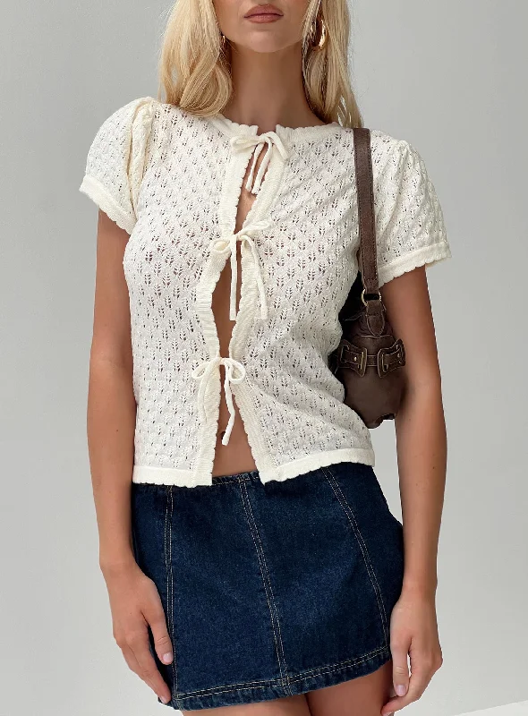 Women's Blouse with Low CollarMari Knit Top Cream