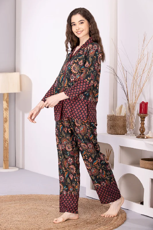 affordable women's pajama setsThe Felicity Jones Classic Night suit