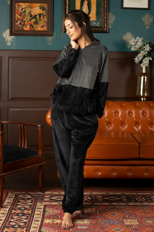 women's pajamas with a sophisticated, modern twistColor block Track suit in Velvet